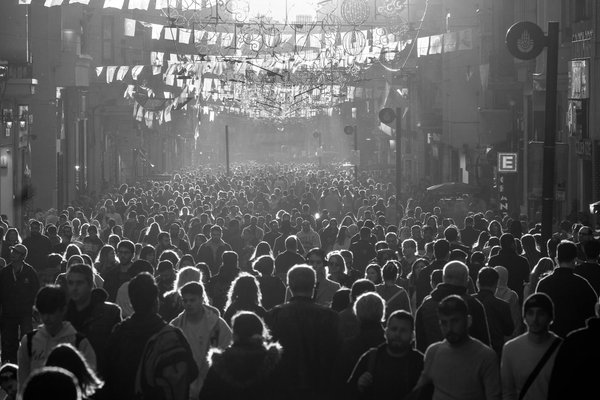 Comment l'économie numérique influence-t-elle le marché du travail ?